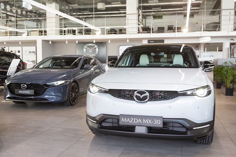 W polskich salonach trwa Mazda Experience Days. To idealna okazja na jazdę próbną!