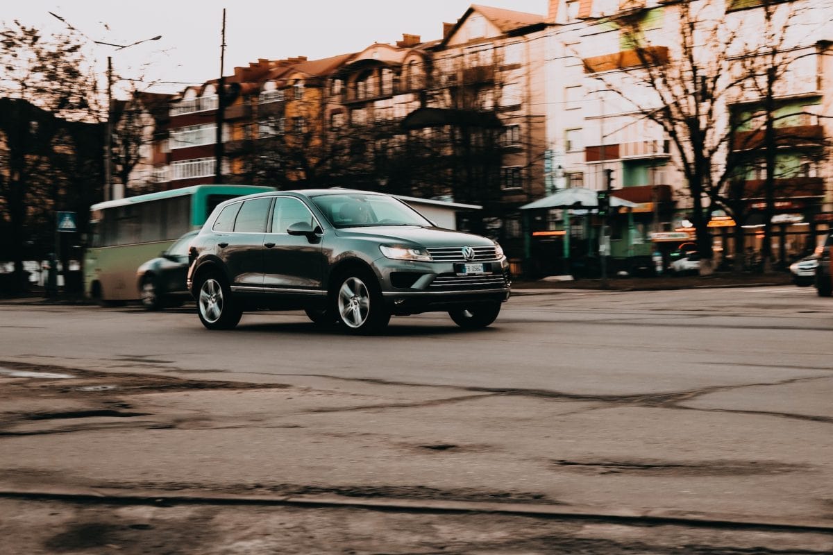 Sprzedaż samochodu w Ukrainie a VAT – co warto wiedzieć?